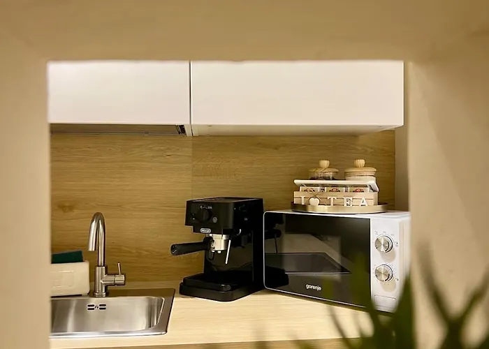 Ivory Glow - Location * Temešvár