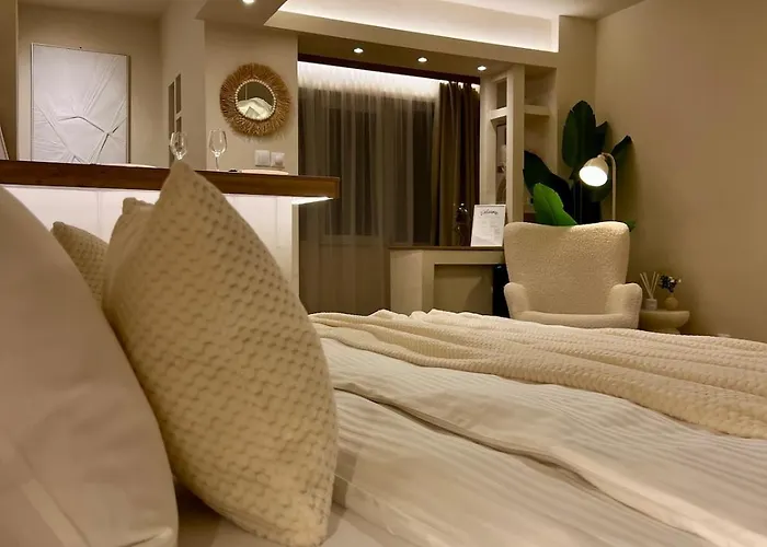 Ivory Glow - Location *