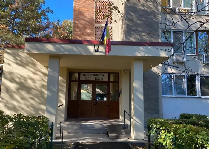 Ivory Glow - Location